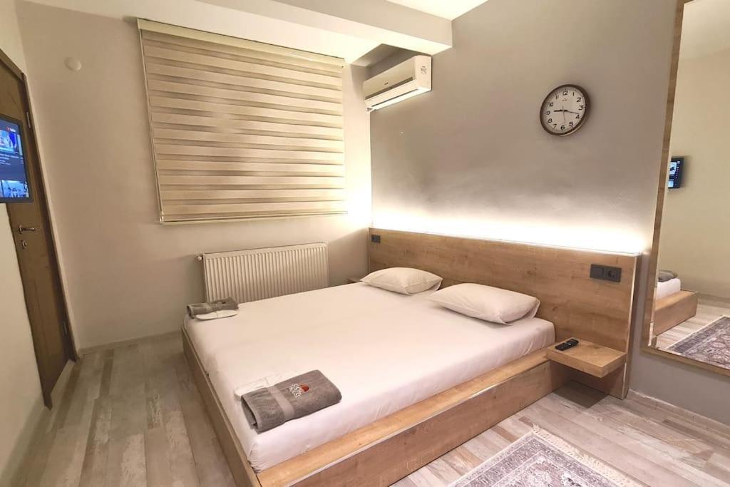 Hotel Social House Mil Provincia di Provincia di Istanbul Esterno foto
