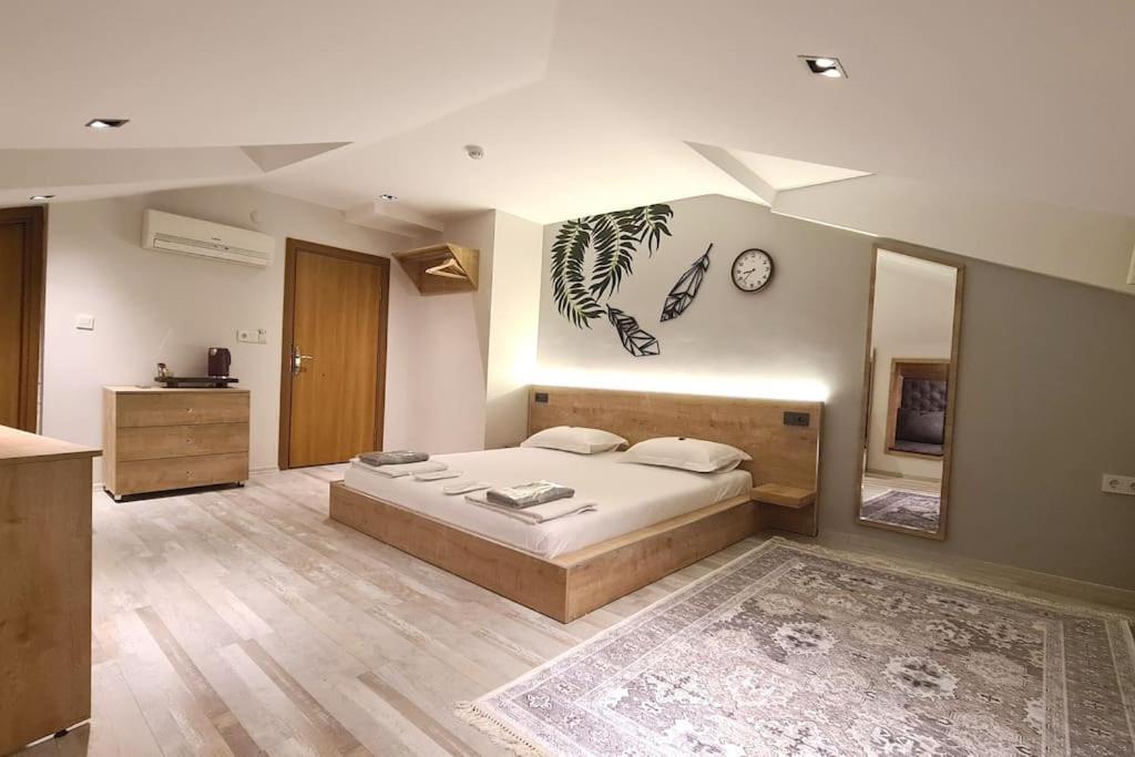 Hotel Social House Mil Provincia di Provincia di Istanbul Esterno foto